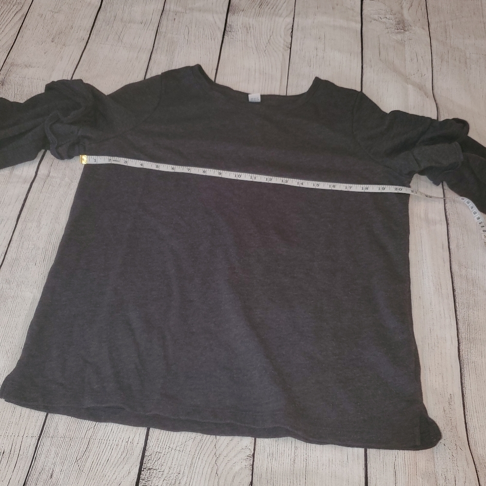 Old Navy Black Ruffled Top - Picture 5 of 9